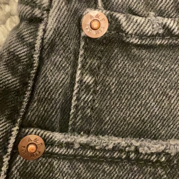 NWT Abercrombie & Fitch Distressed Mini Short Fringe Zip Fly Black Size 27 - Picture 14 of 16